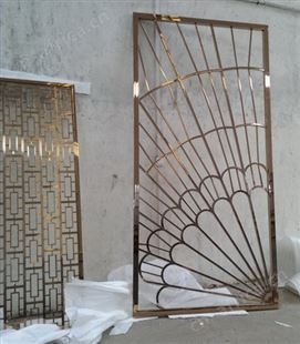 香槟金不锈钢屏风 镜面浮雕铝屏风