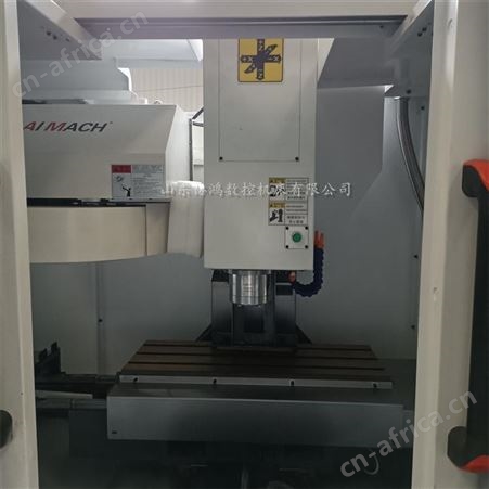 协鸿数控VMC640加工中心铜铝加工利器支持四轴系统可选