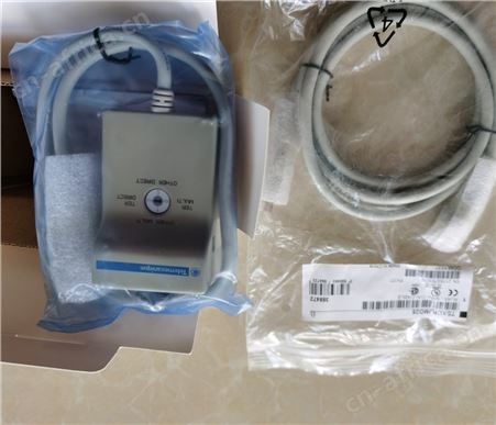 施耐德PLC连接电缆组TSXCUSB485 TSXCRJMD25实物