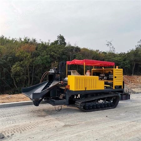 全自动液压路缘石滑模机  混凝土钢制水渠成型机 多功能柴油
