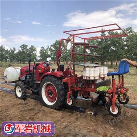 辣椒蔬菜移栽机_军岩_玉米苗移栽机_爆款产品工厂定制
