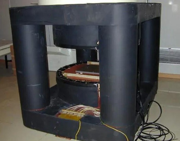 核磁共振仪器磁体类型